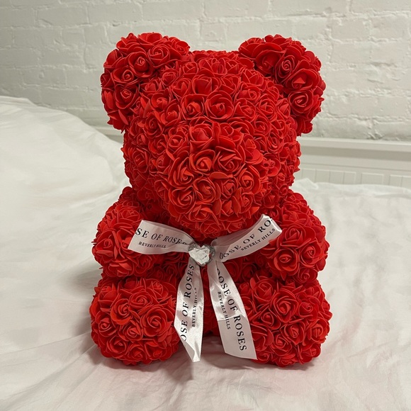 Red Flower Rose Bear - Picture 5 of 7